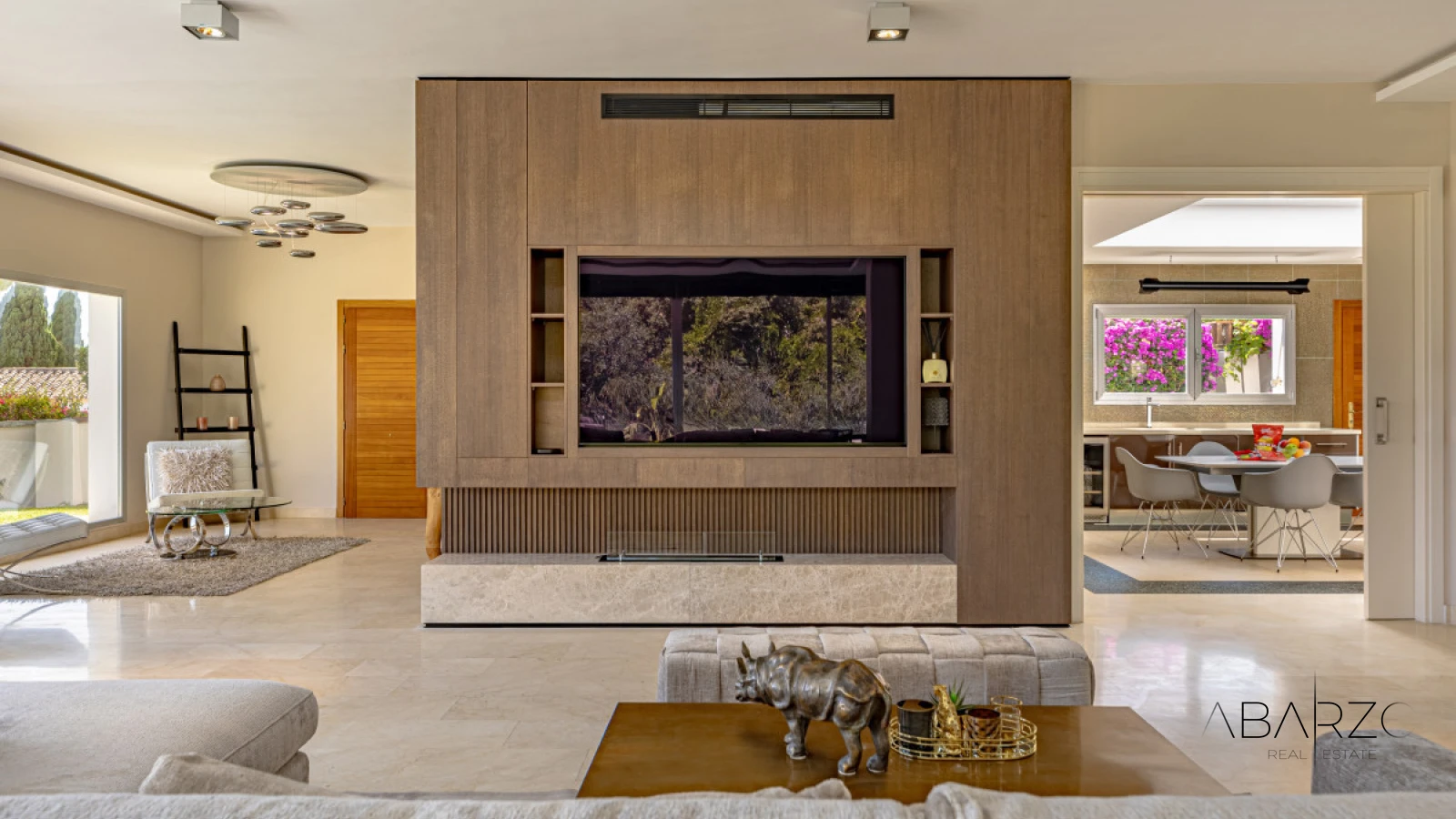 Villa contemporánea con piscina privada y jardín en El Rosario, Marbella — interior, Marbella Centro, Marbella (10 of 27)