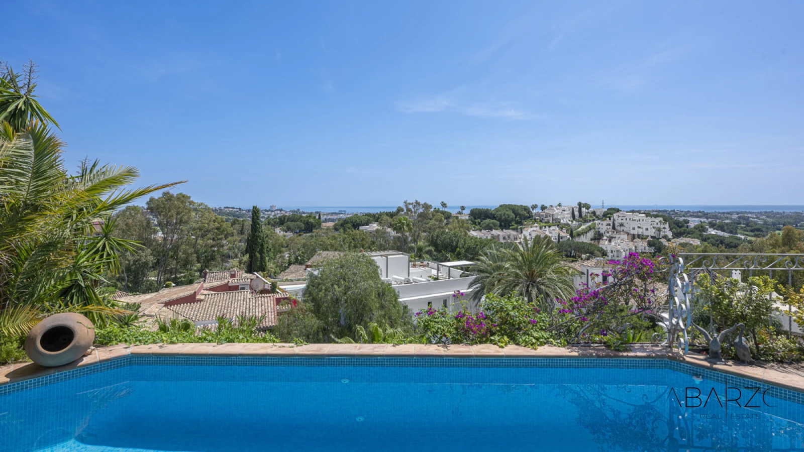 Villa con vistas panorámicas al mar en El Herrojo Alto, Benahavís — interior, La Heredia, Benahavís (3 of 49)
