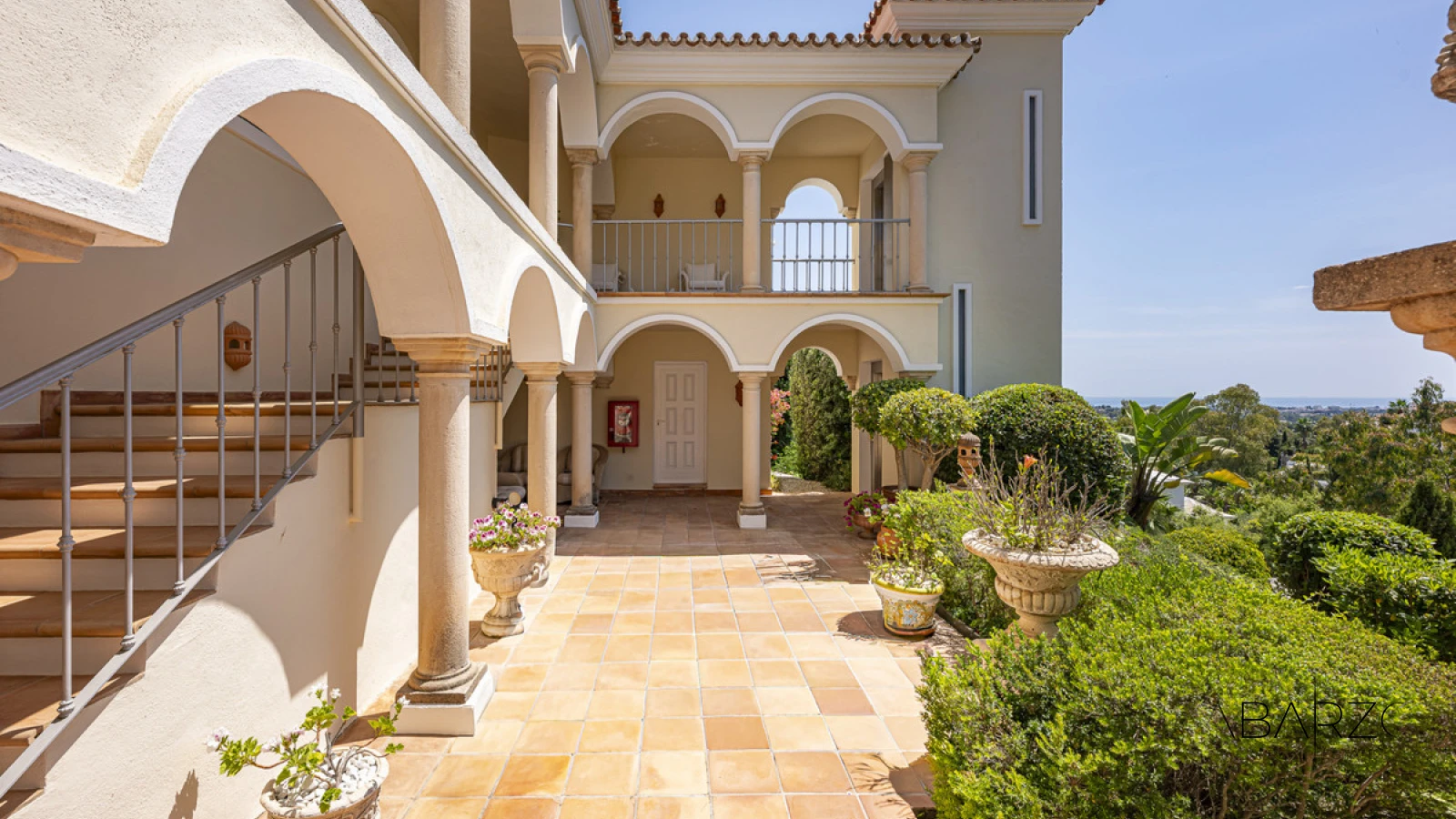 Villa con vistas panorámicas al mar en El Herrojo Alto, Benahavís — interior, La Heredia, Benahavís (30 of 49)