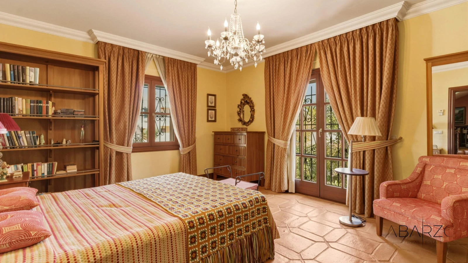 Villa with Panoramic Sea Views in El Herrojo Alto, Benahavís — interior, La Quinta, Benahavís (24 of 43)