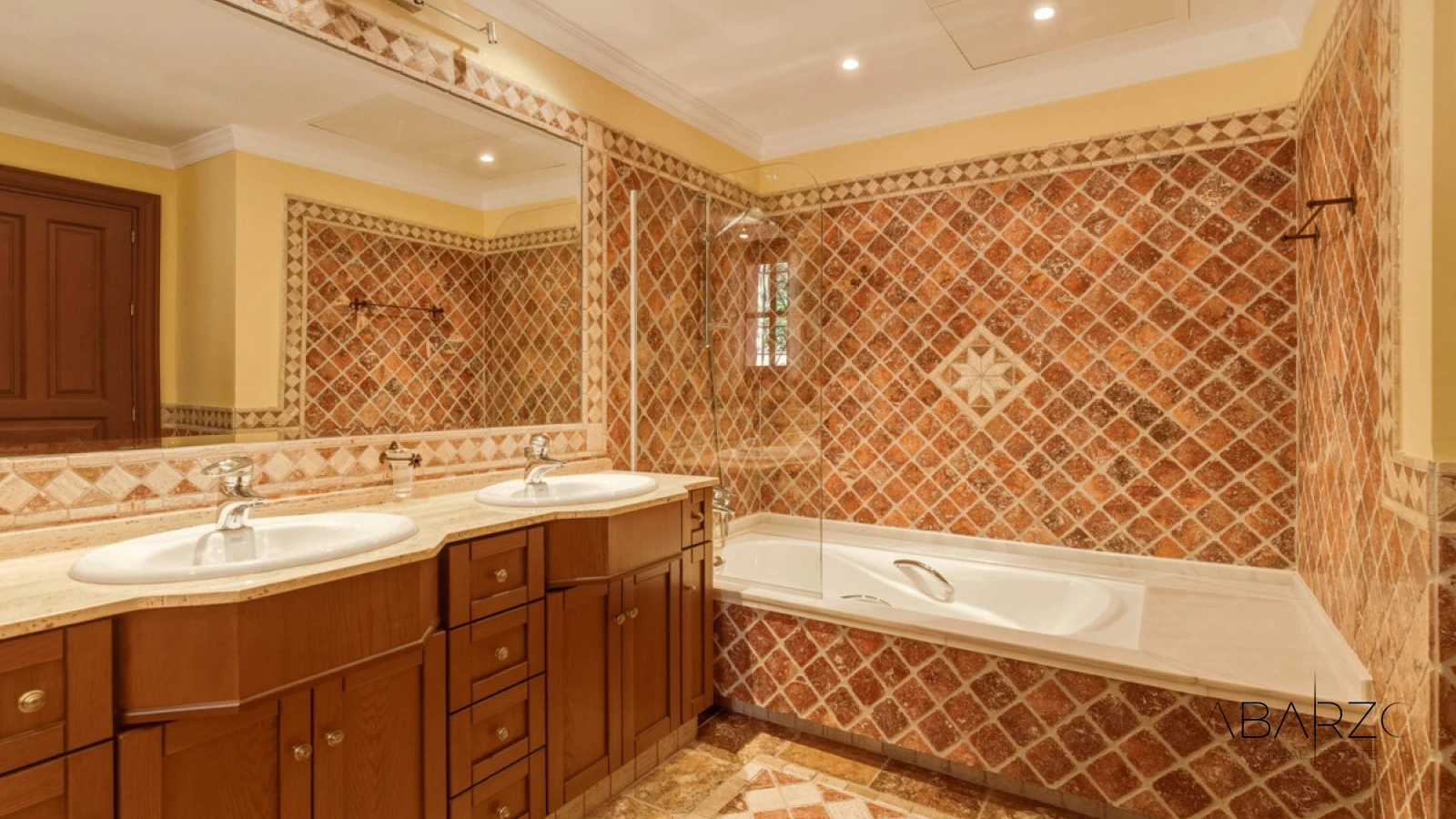 Villa with Panoramic Sea Views in El Herrojo Alto, Benahavís — interior, La Quinta, Benahavís (27 of 43)