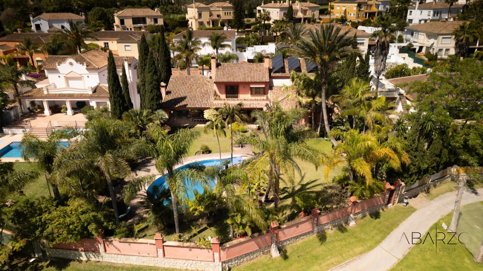 Villa with Panoramic Sea Views in El Herrojo Alto, Benahavís — interior, La Quinta, Benahavís (40 of 43)
