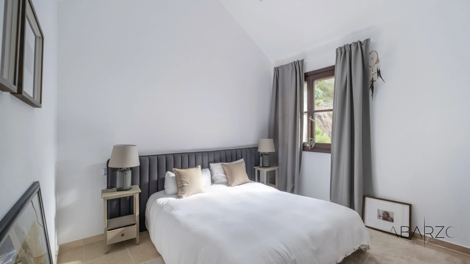 Exclusive villa in El Madroñal, Benahavís with sea and mountain views — interior, El Madroñal, Benahavís (23 of 46)