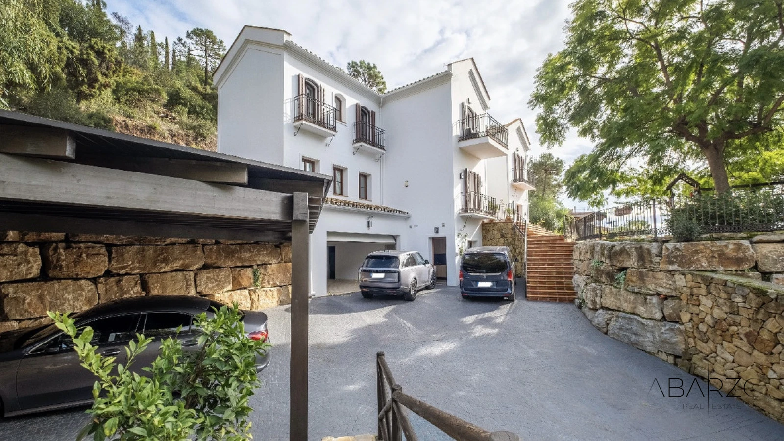 Exclusive villa in El Madroñal, Benahavís with sea and mountain views — interior, El Madroñal, Benahavís (46 of 46)