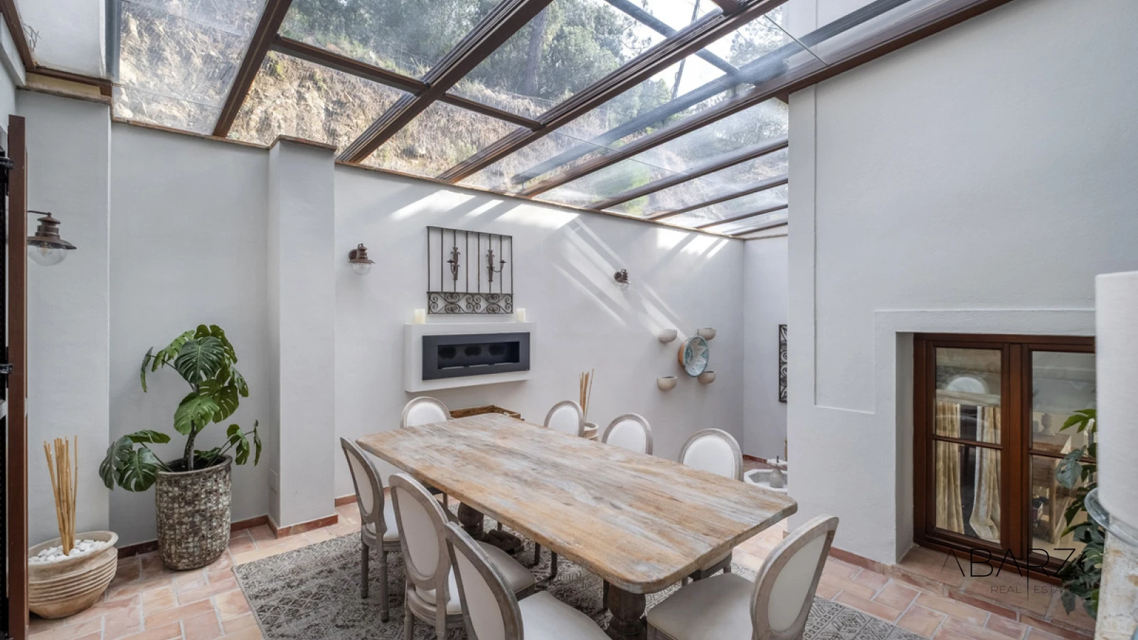 Exclusive villa in El Madroñal, Benahavís with sea and mountain views — interior, El Madroñal, Benahavís (10 of 46)