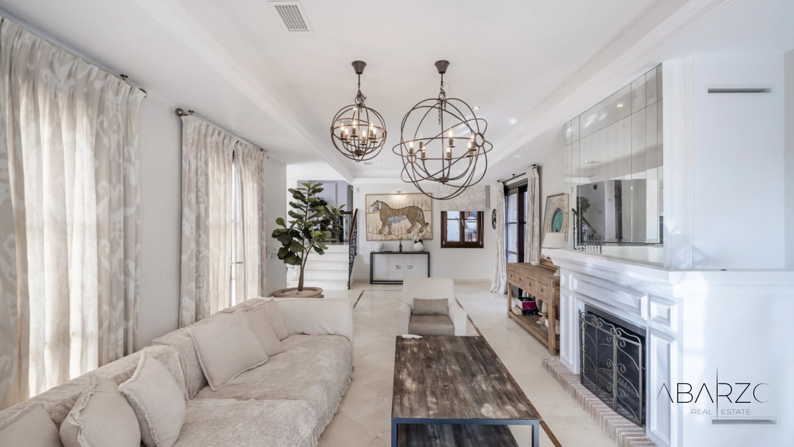 Exclusive villa in El Madroñal, Benahavís with sea and mountain views — interior, El Madroñal, Benahavís (12 of 46)
