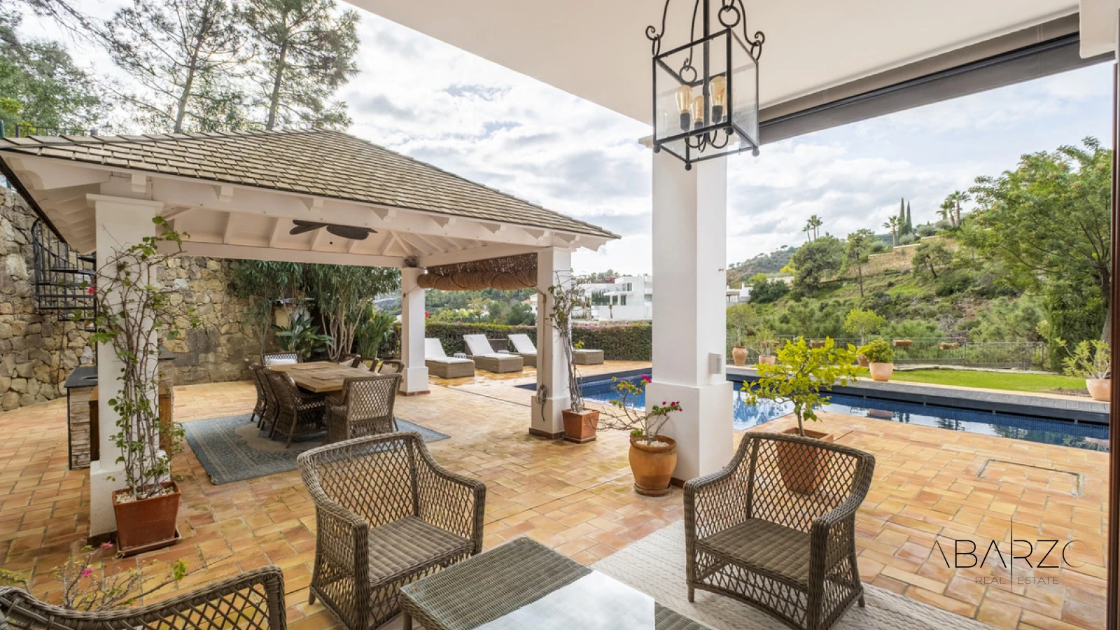 Exclusive villa in El Madroñal, Benahavís with sea and mountain views — interior, El Madroñal, Benahavís (5 of 46)