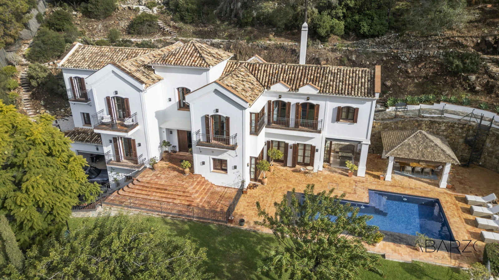Exclusive villa in El Madroñal, Benahavís with sea and mountain views — interior, El Madroñal, Benahavís (43 of 46)