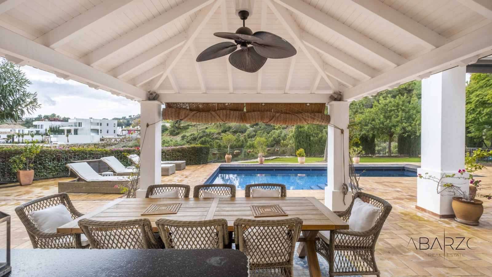 Exclusive villa in El Madroñal, Benahavís with sea and mountain views — interior, El Madroñal, Benahavís (7 of 46)