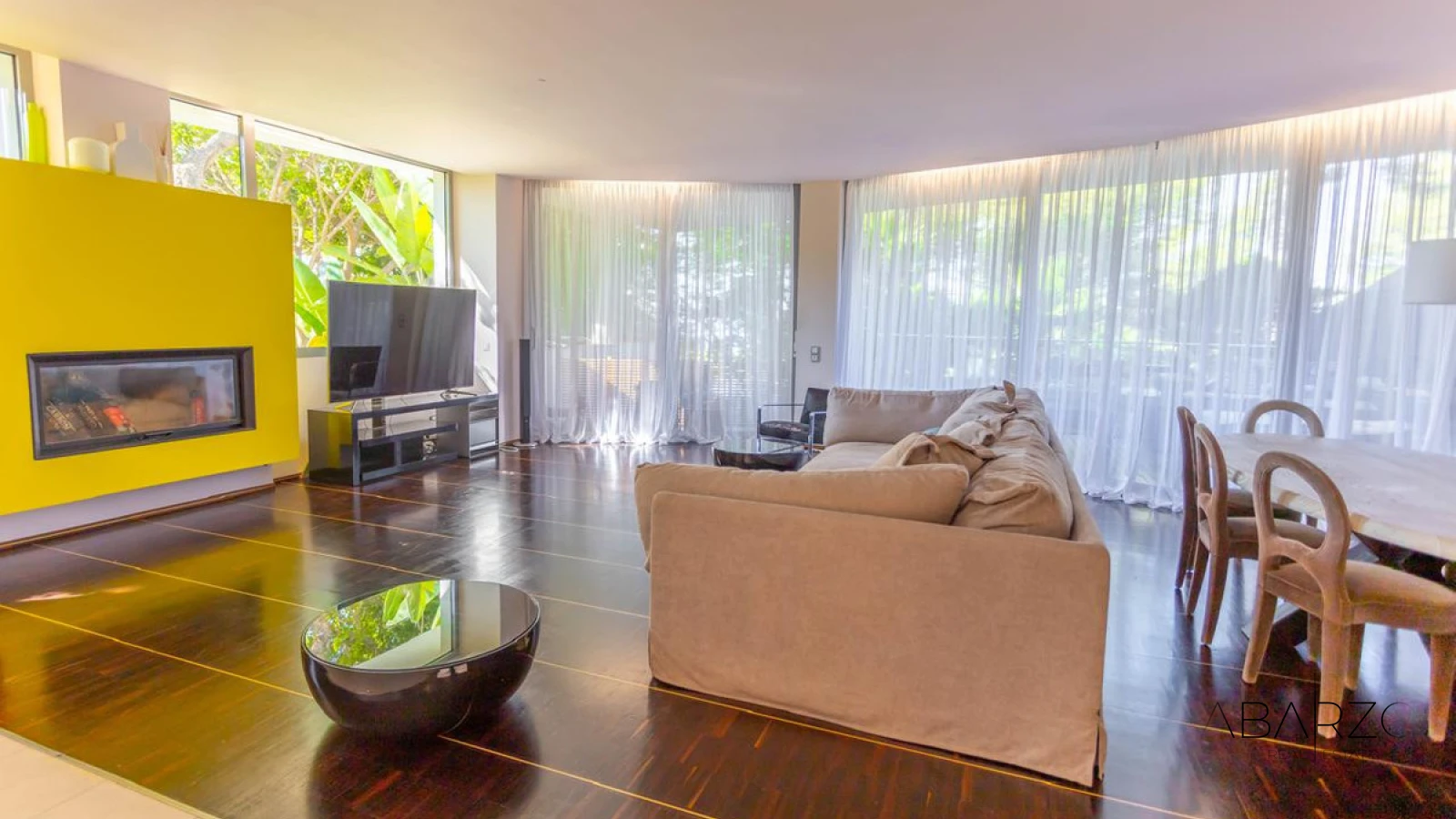Corner Semi-Detached Villa with Panoramic Sea Views in Meisho Hills, Marbella — interior, Golden Mile, Marbella (2 of 32)