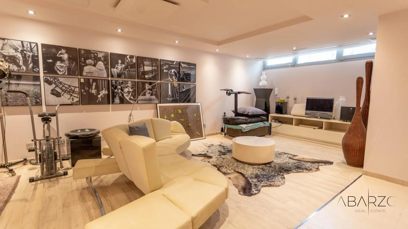 Corner Semi-Detached Villa with Panoramic Sea Views in Meisho Hills, Marbella — interior, Golden Mile, Marbella (31 of 32)