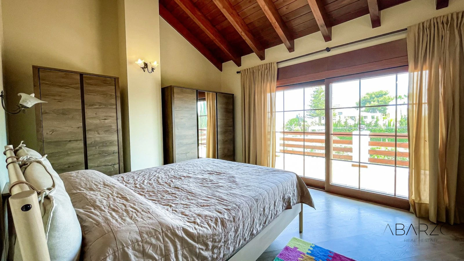 Sunny detached villa with sea views in El Rosario, Marbella — interior, Marbella East, Marbella (23 of 32)