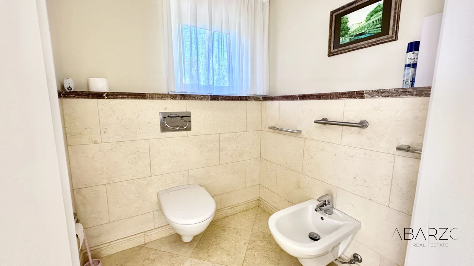 Large villa for sale in El Rosario with sea views and pool — interior, Marbella East, Marbella (31 of 49)