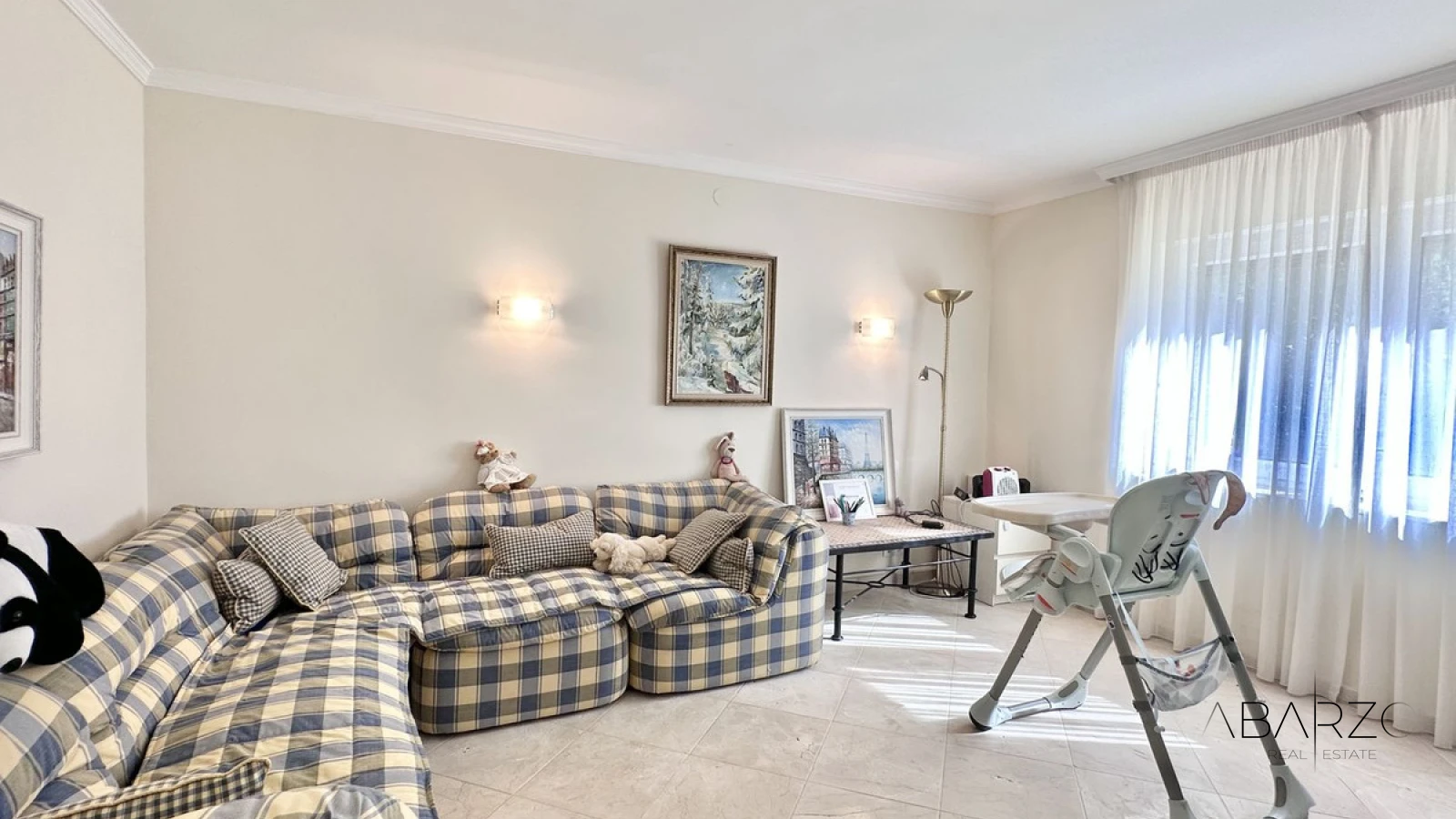 Large villa for sale in El Rosario with sea views and pool — interior, Marbella East, Marbella (47 of 49)