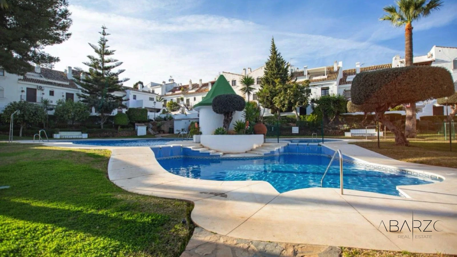 Semi-Detached Corner House with Sea & Mountain Views in Las Cancelas, Marbella — interior, Marbella Centro, Marbella (42 of 43)