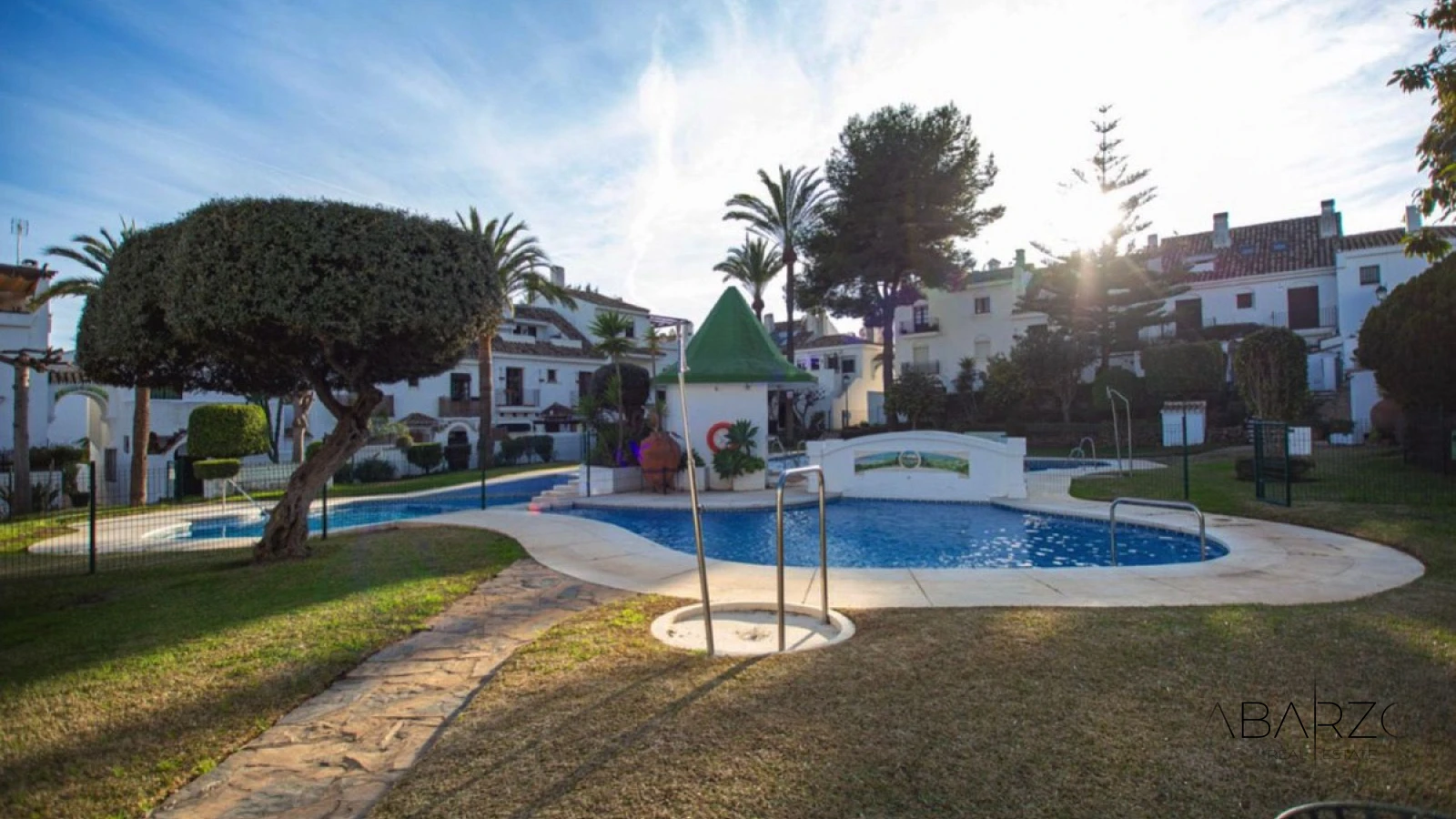 Semi-Detached Corner House with Sea & Mountain Views in Las Cancelas, Marbella — interior, Marbella Centro, Marbella (37 of 43)
