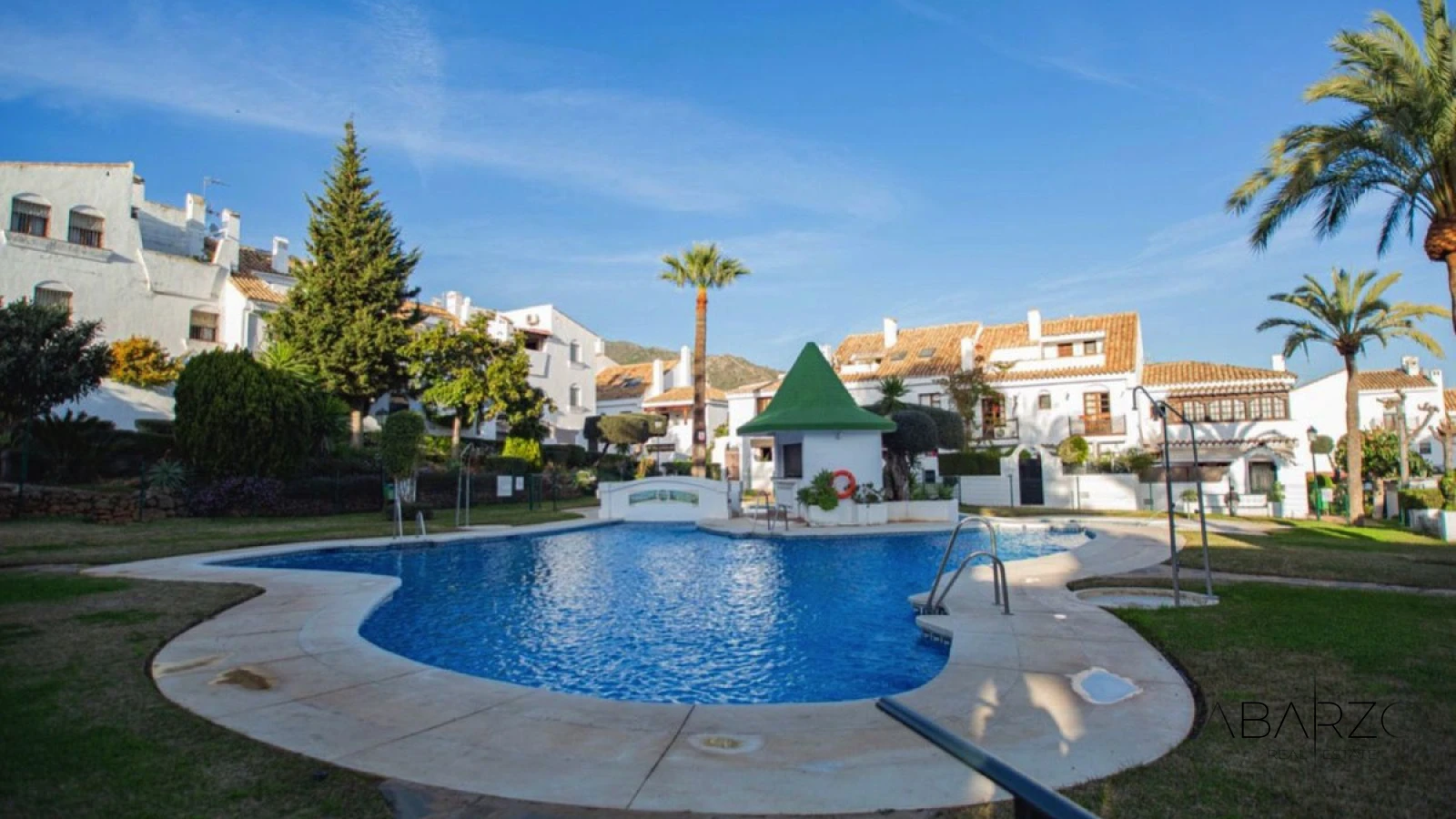 Semi-Detached Corner House with Sea & Mountain Views in Las Cancelas, Marbella — interior, Marbella Centro, Marbella (32 of 43)