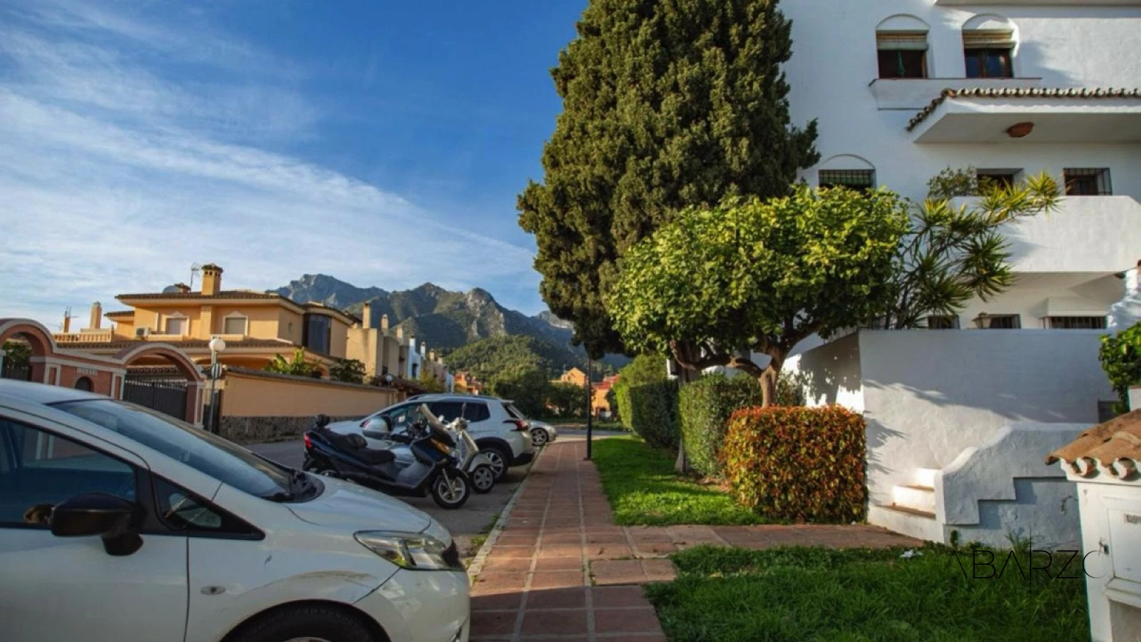 Semi-Detached Corner House with Sea & Mountain Views in Las Cancelas, Marbella — interior, Marbella Centro, Marbella (43 of 43)