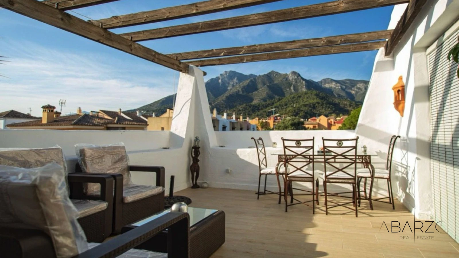 Semi-Detached Corner House with Sea & Mountain Views in Las Cancelas, Marbella — interior, Marbella Centro, Marbella (5 of 43)