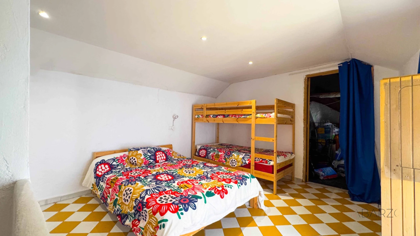 Traditional Andalusian house in Estepona old town with large terrace and investment potential — interior, Estepona Old Town, Estepona (11 of 28)