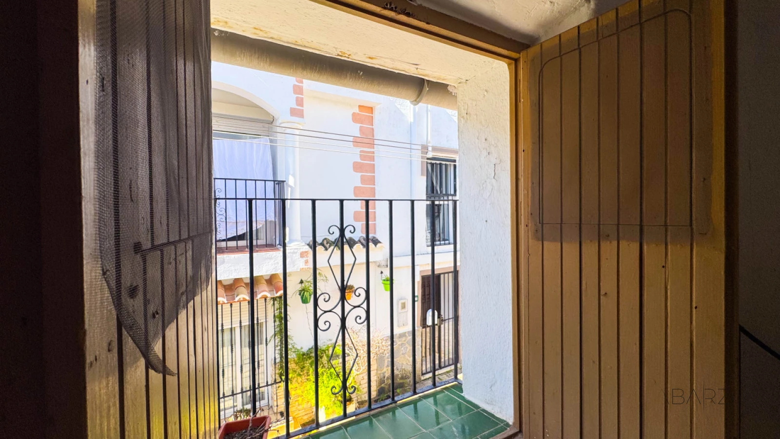 Traditional Andalusian house in Estepona old town with large terrace and investment potential — interior, Estepona Old Town, Estepona (12 of 28)