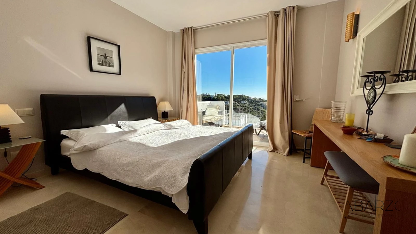 Top Floor 3-Bedroom Apartment in Altos de La Quinta with Spectacular Views — interior, La Quinta, Benahavís (12 of 29)