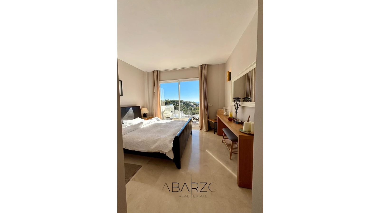 Top Floor 3-Bedroom Apartment in Altos de La Quinta with Spectacular Views — interior, La Quinta, Benahavís (29 of 29)