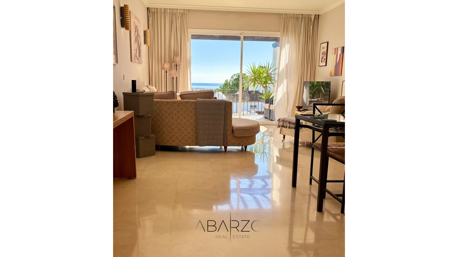 Top Floor 3-Bedroom Apartment in Altos de La Quinta with Spectacular Views — interior, La Quinta, Benahavís (28 of 29)
