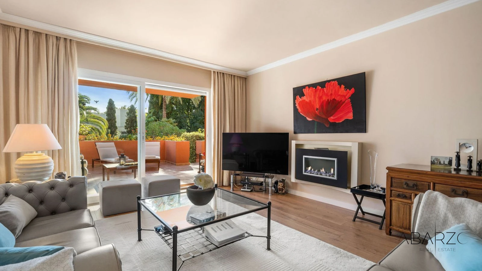 Apartamento con terraza privada y piscina en la playa de Marbella — interior, Puerto Banús, Marbella (12 of 25)