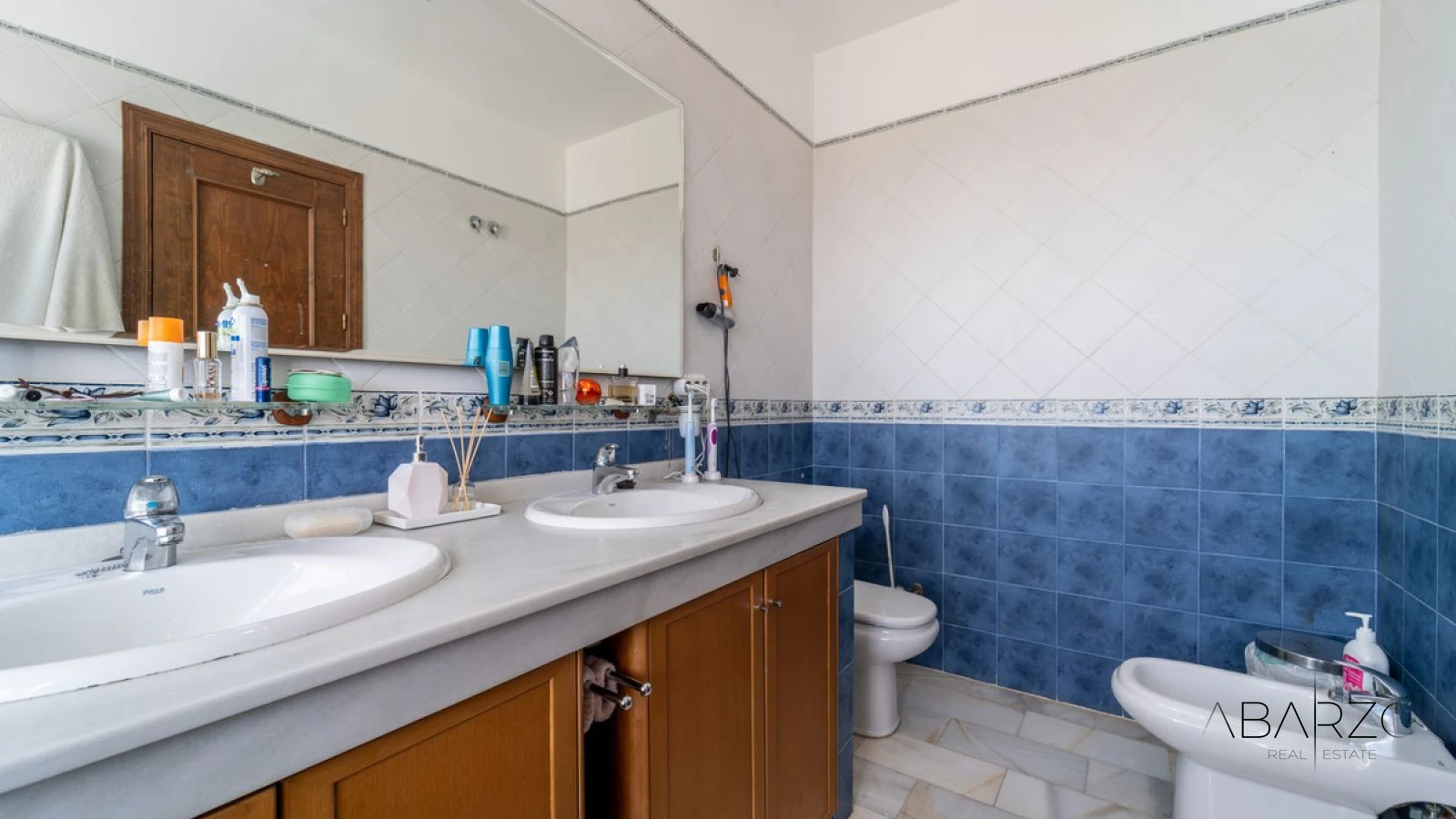 Трёхэтажный Таунхаус в Марбелье с Видом на Море и Общим Бассейном — interior, Marbella East, Marbella (29 of 39)