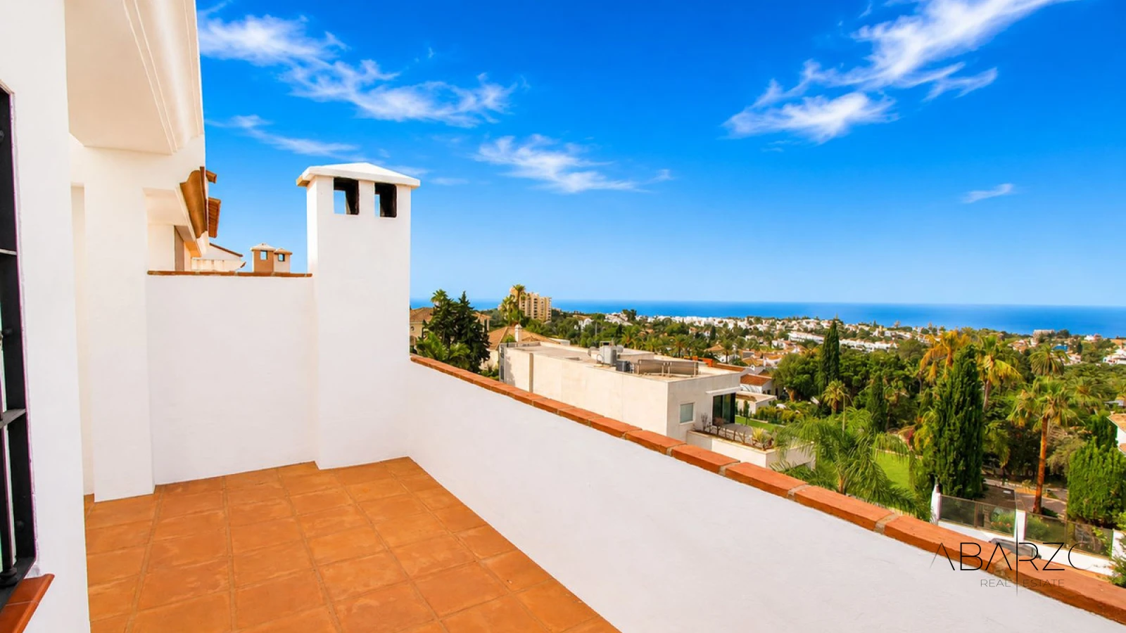 Трёхэтажный Таунхаус в Марбелье с Видом на Море и Общим Бассейном — interior, Marbella East, Marbella (34 of 39)