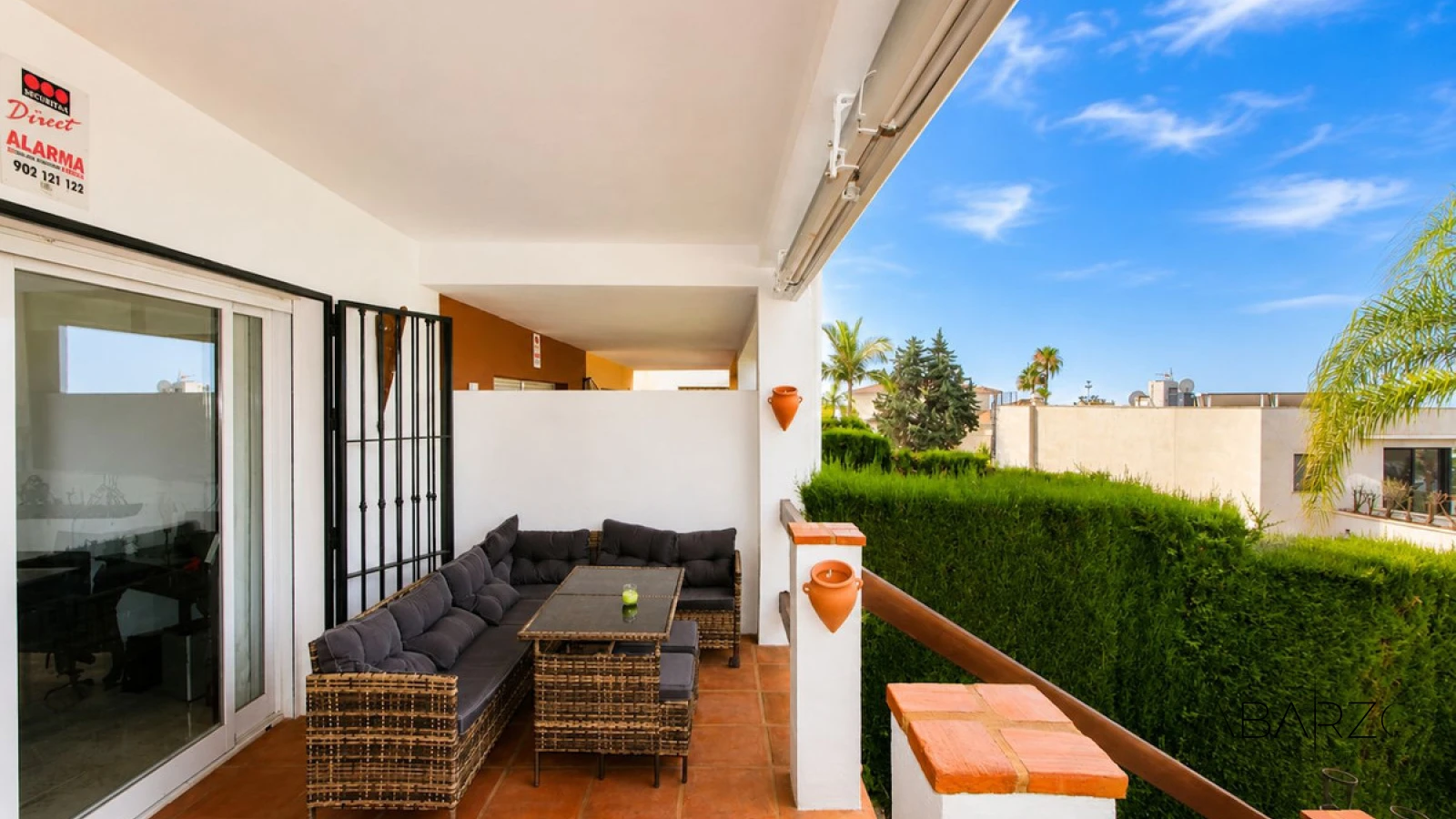 Трёхэтажный Таунхаус в Марбелье с Видом на Море и Общим Бассейном — interior, Marbella East, Marbella (9 of 39)