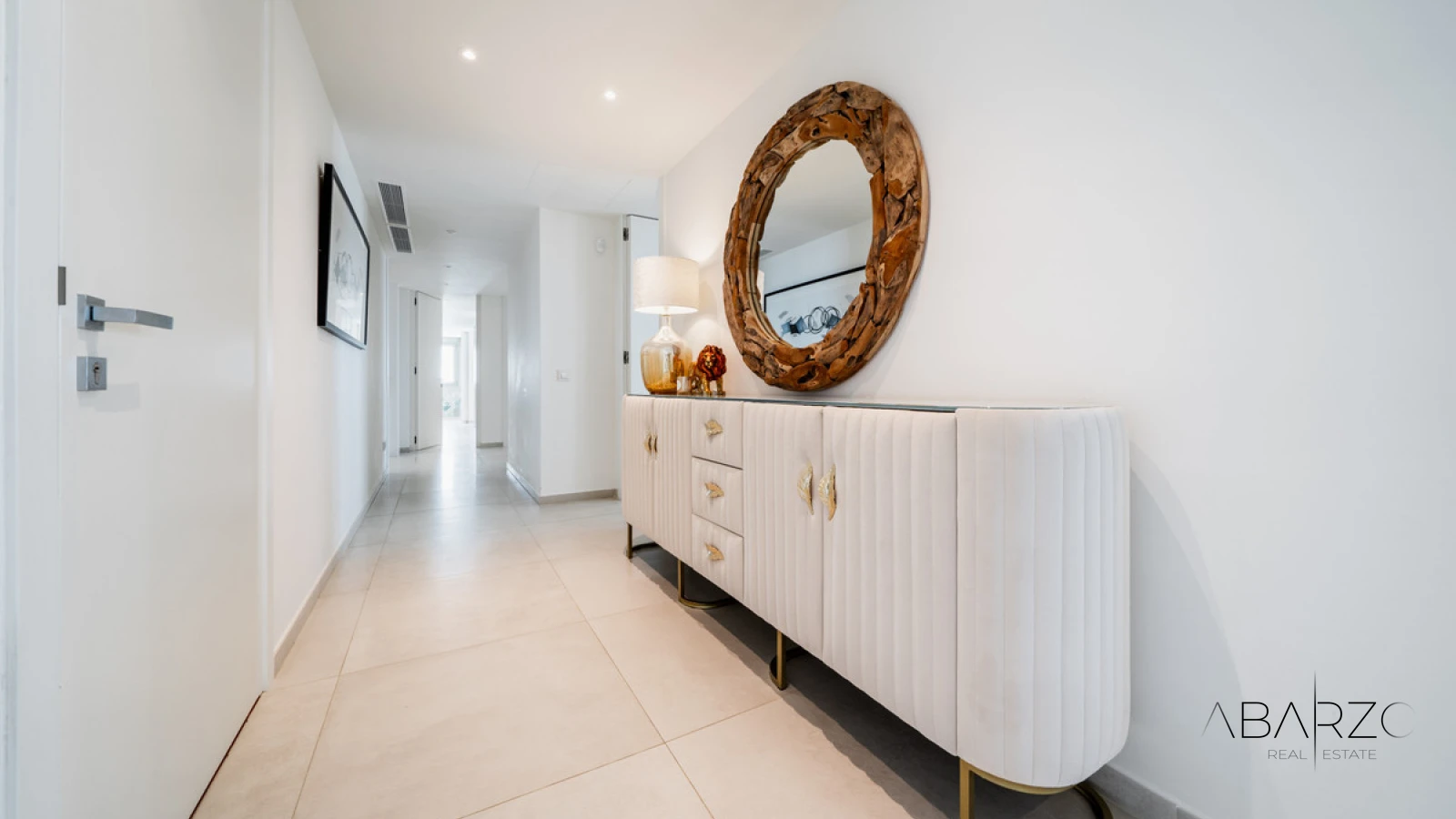 Unique 7-Bedroom Apartment with Sea Views in Nine Lions, Nueva Andalucía — interior, Nueva Andalucía, Marbella (13 of 40)