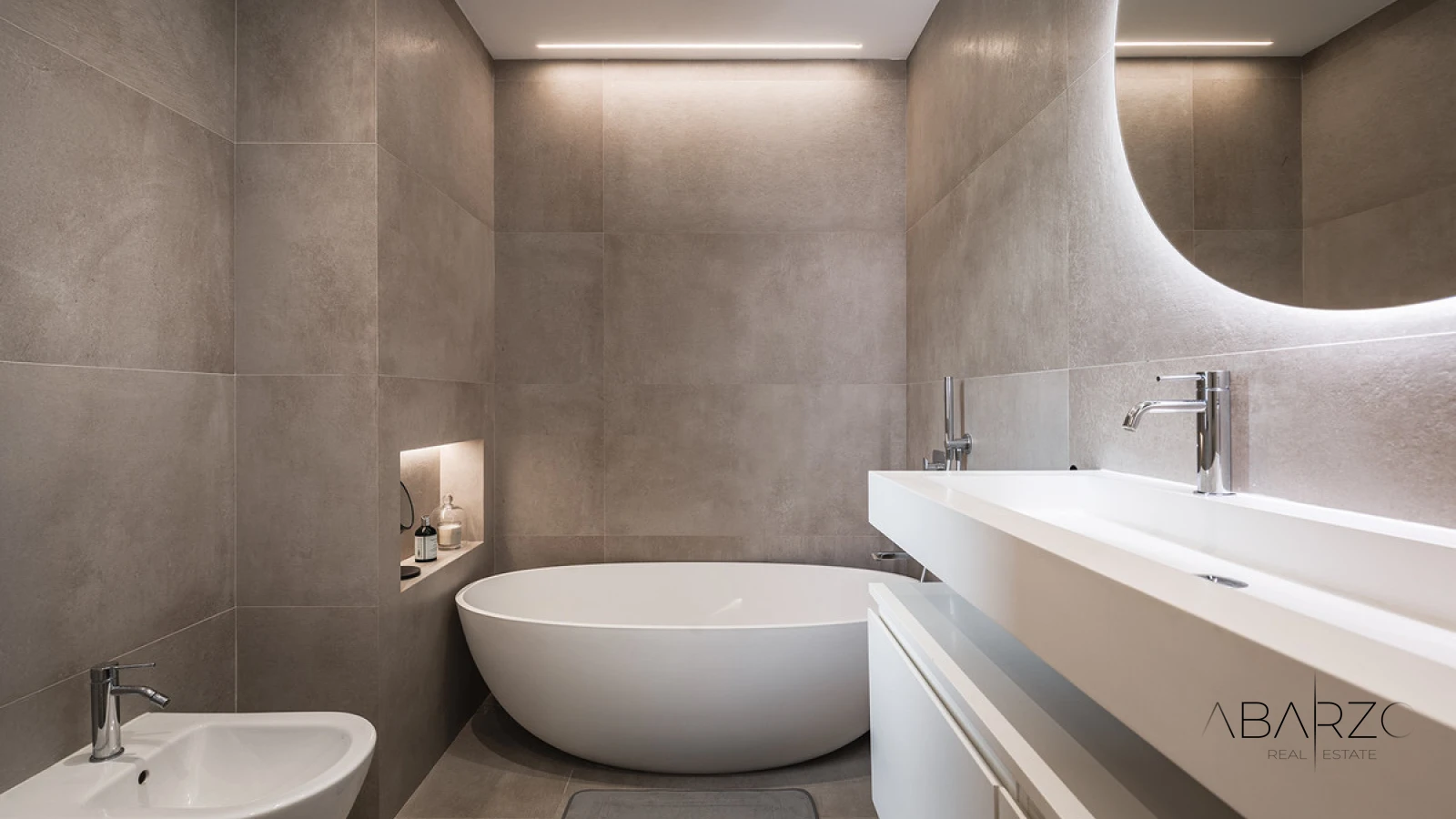 Fully renovated 3-bedroom garden apartment in Gazules del Sol, Benahavís with private terrace and pool access — interior, Los Flamingos, Benahavís (13 of 32)