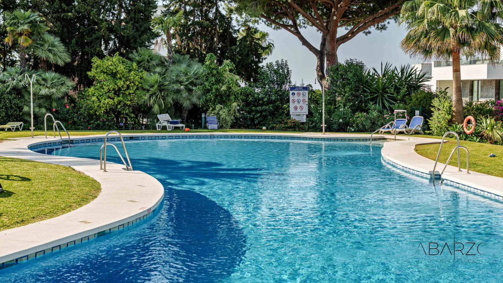 Ground Floor Apartment in Sierra Blanca, Marbella with Terrace and Garden Access — interior, Golden Mile, Marbella (18 of 22)