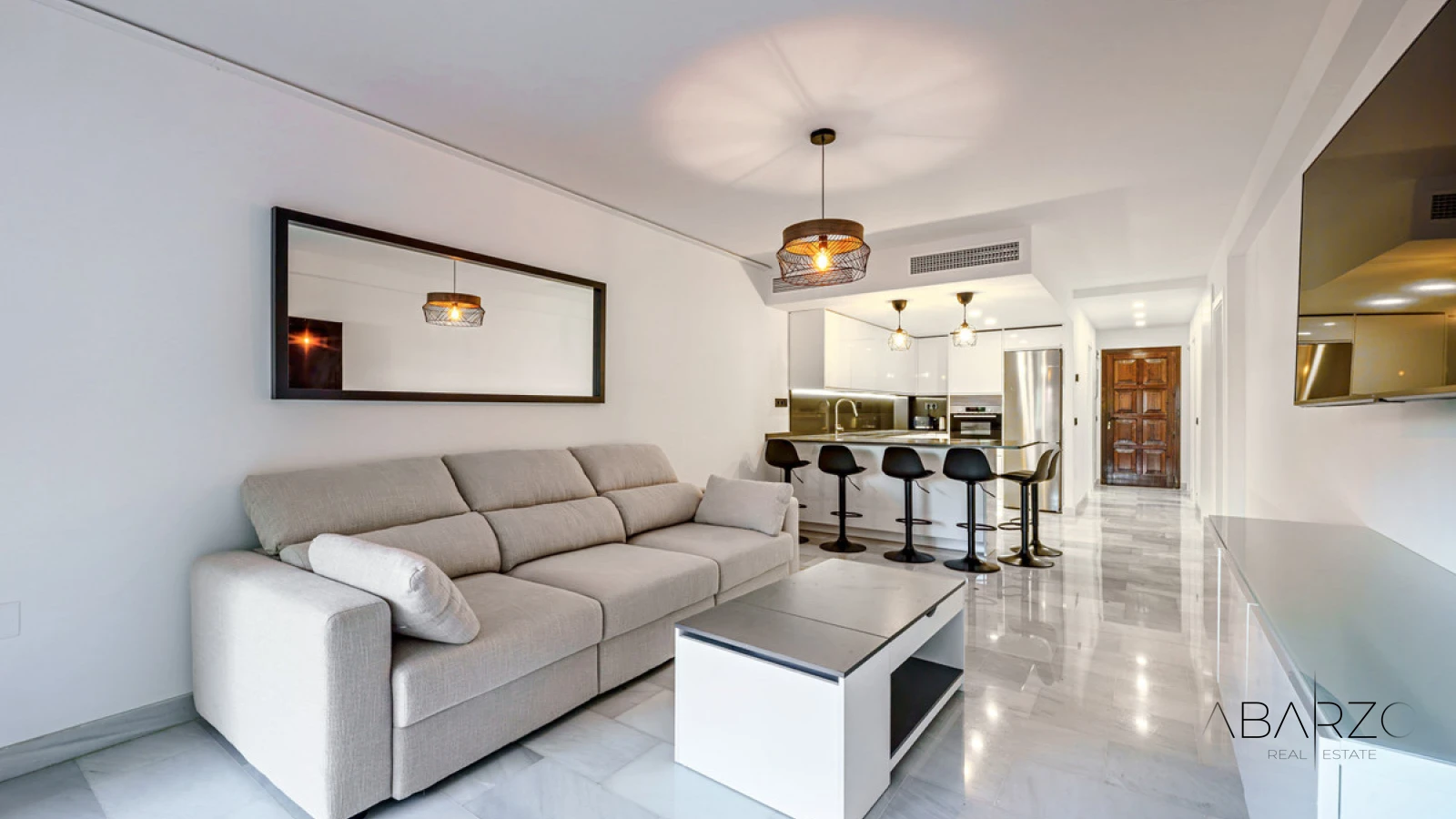 Ground Floor Apartment in Sierra Blanca, Marbella with Terrace and Garden Access — interior, Golden Mile, Marbella (6 of 22)