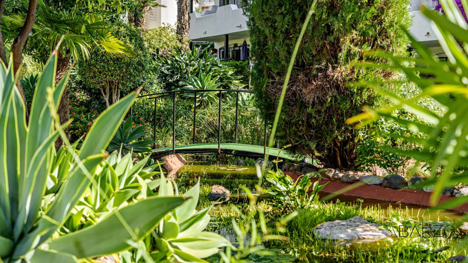 Ground Floor Apartment in Sierra Blanca, Marbella with Terrace and Garden Access — interior, Golden Mile, Marbella (20 of 22)