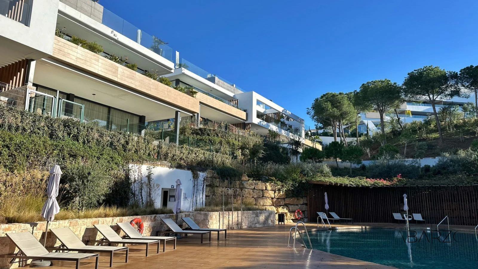 Elegant Two-Bedroom Apartment in Exclusive Gated Community with Resort Amenities — luxury property for sale in Marbella East, Marbella