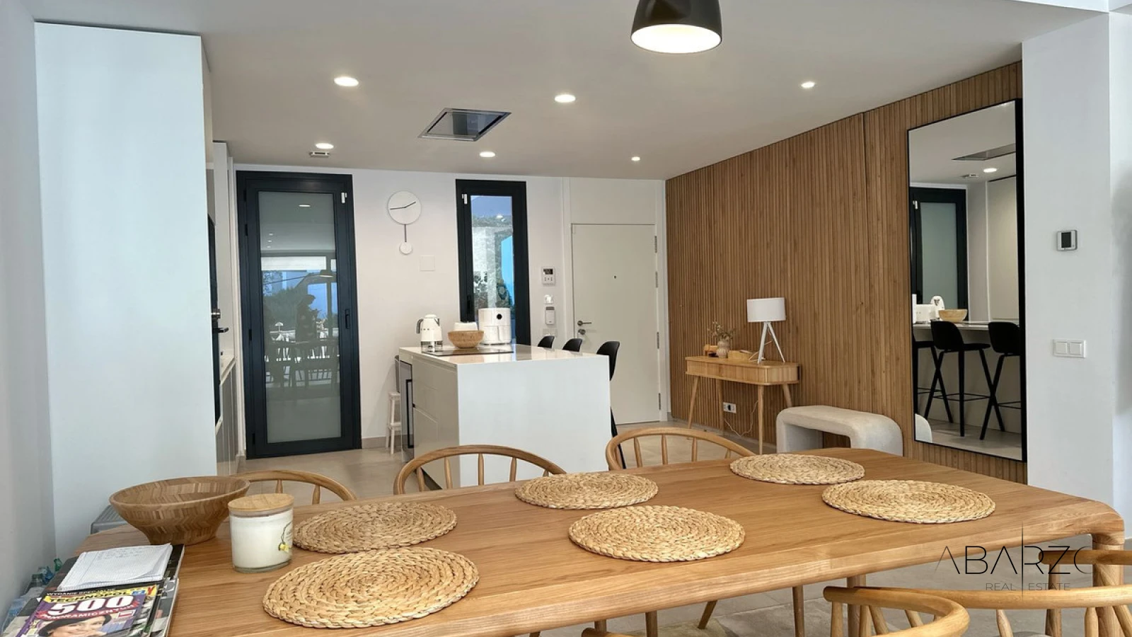 Elegant Two-Bedroom Apartment in Exclusive Gated Community with Resort Amenities — interior, Marbella East, Marbella (11 of 25)