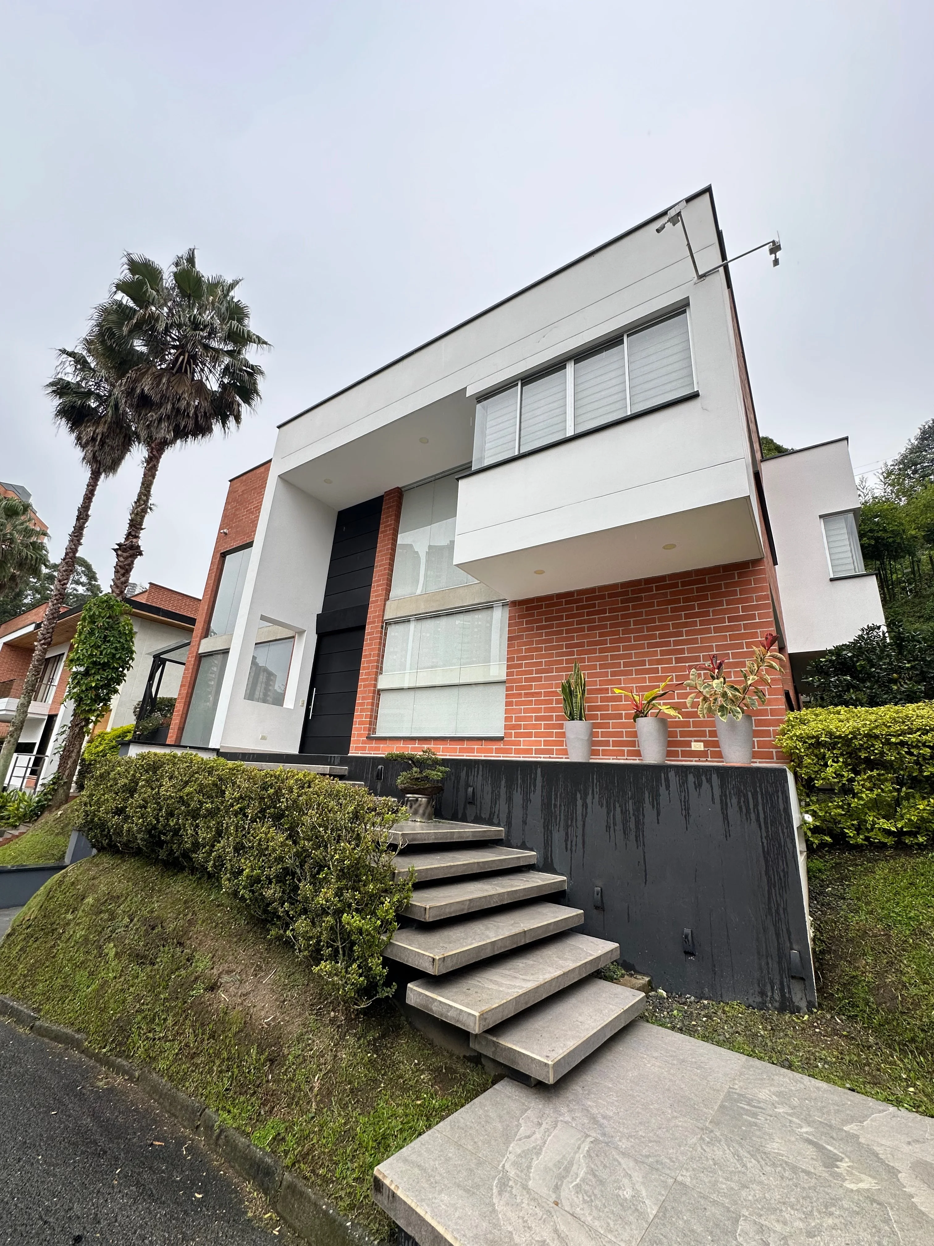 (MV184)🔥✨ OPORTUNIDA 🤩 Hermoso Casa en Sabaneta ✨🔥🤩