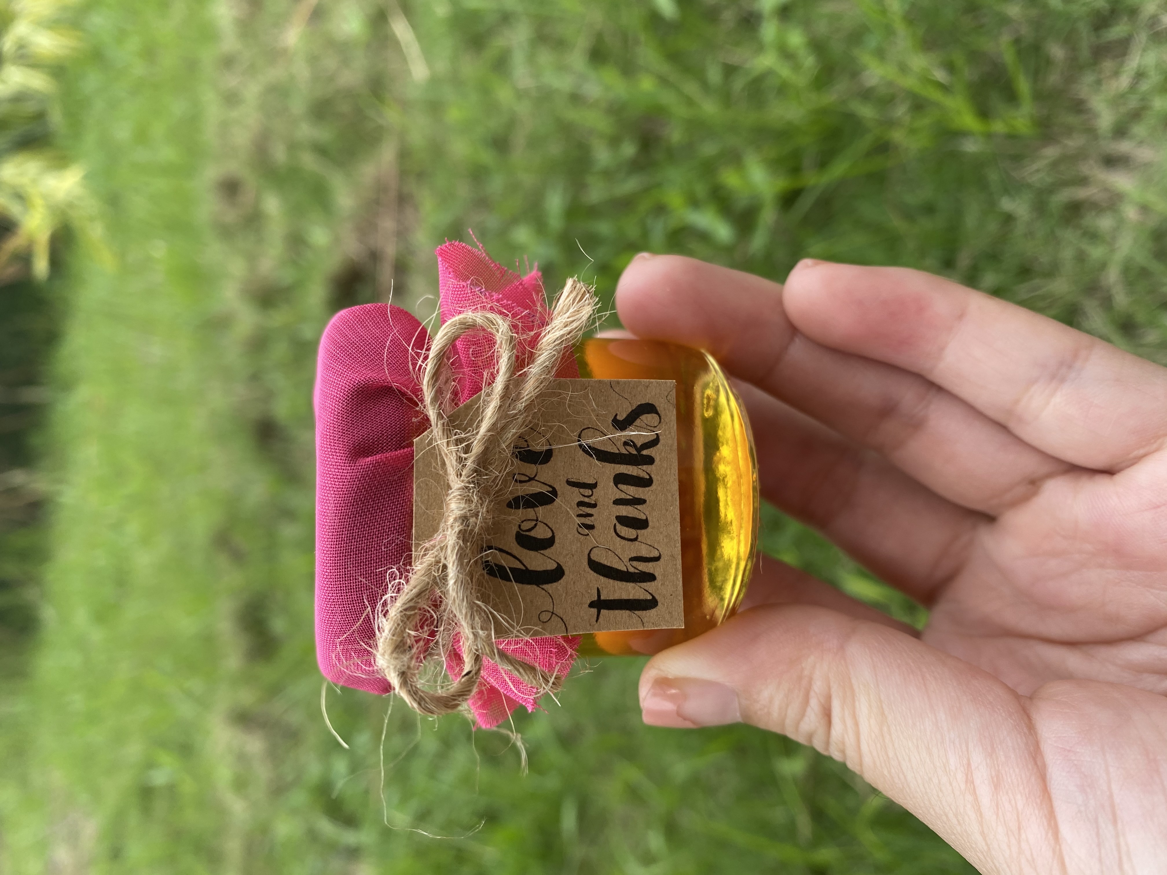 Honey 40mls + Tag + Top cloth Cover Rm4.80