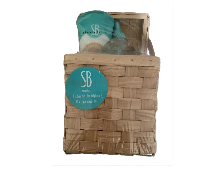 Simple Basics Gift Bath Basket with Hinged Lid, Body Mist, Lotion, Soap, and Pouf