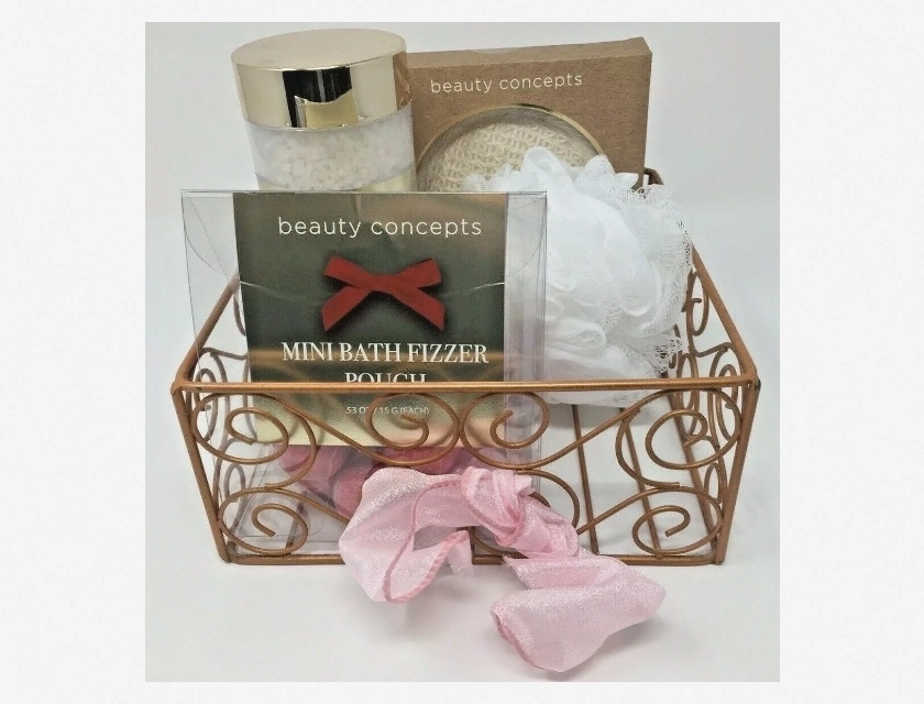 Beauty Concepts Bath Set with Bath Fizzers, Bath Salts, Sponge Scrubber, and Storage Container