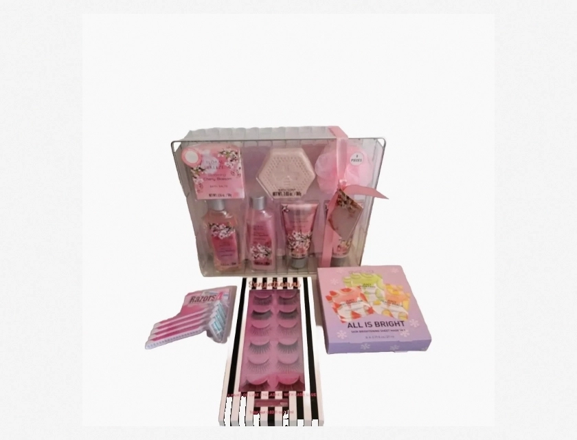 Women Teen Girls Wellness Bath Beauty Pamper Gift Box Set with Lashes Face Mask and Perfume