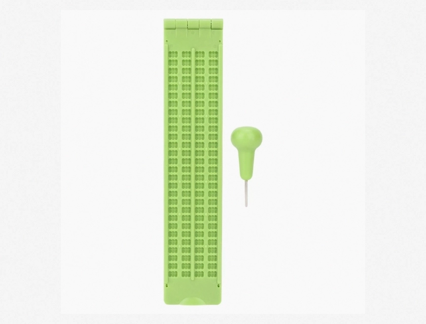 Portable Plastic 4 Lines 28 Cells Braille Writing Slate and Stylus, Lightweight Braille Slate for Writing and Learning