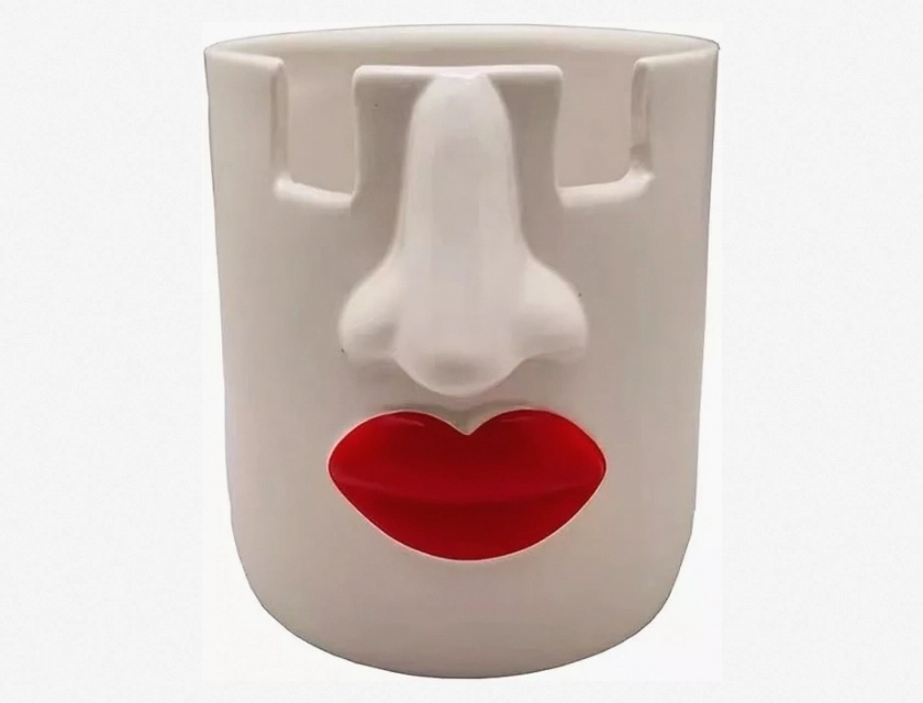 Artsy Face Eyewear Display Ceramic Cup with Red Lips and Nose Design, Makeup Pen and Flower Holder