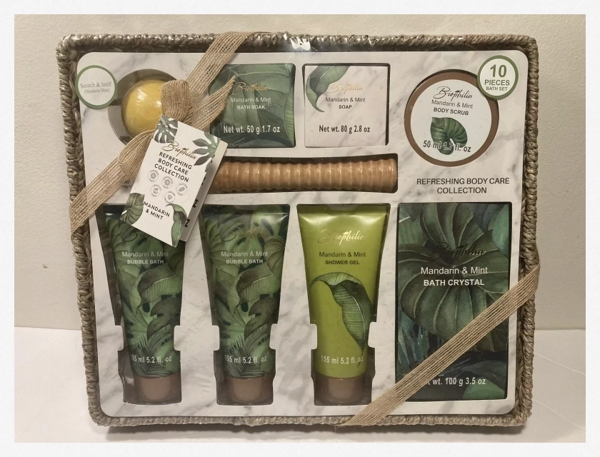 Biophilia Mandarin & Mint Body Care Collection Gift Set, 10 Piece with Basket Tray