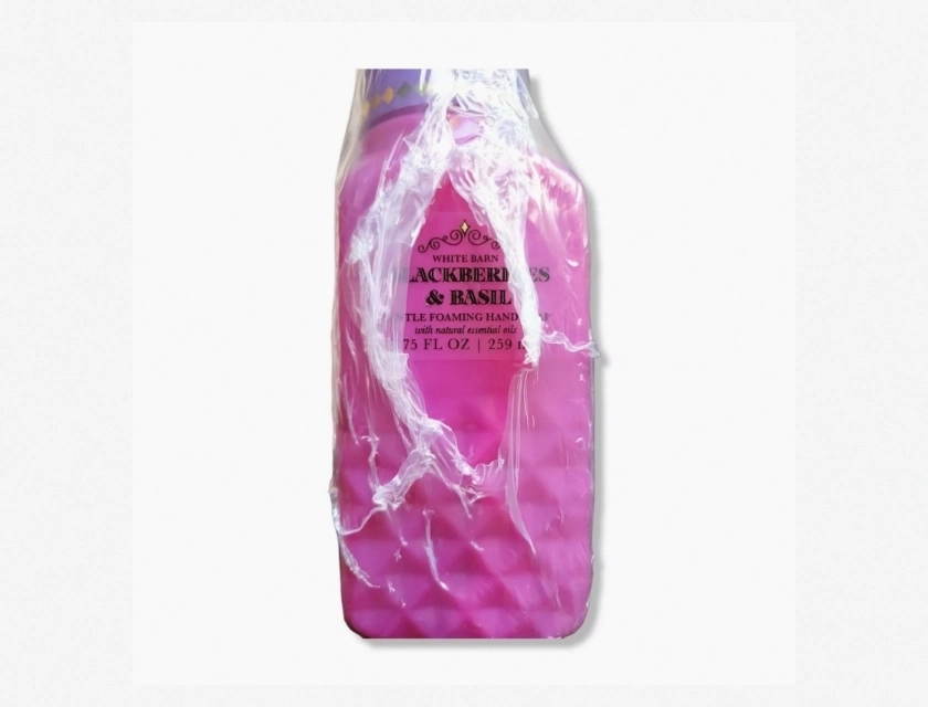 Bath & Body Works Blackberries & Basil Gentle Foaming Hand Soap, 4 Pack