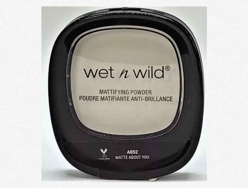 Wet n Wild Mattifying Powder, Matte About You, A852 – Oil Control Face Powder for All Day Shine-Free Look