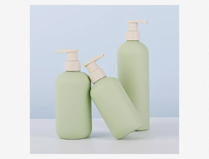 Green Hand Pump Dispenser Bottle for Shower Gel and Shampoo, 1-Piece